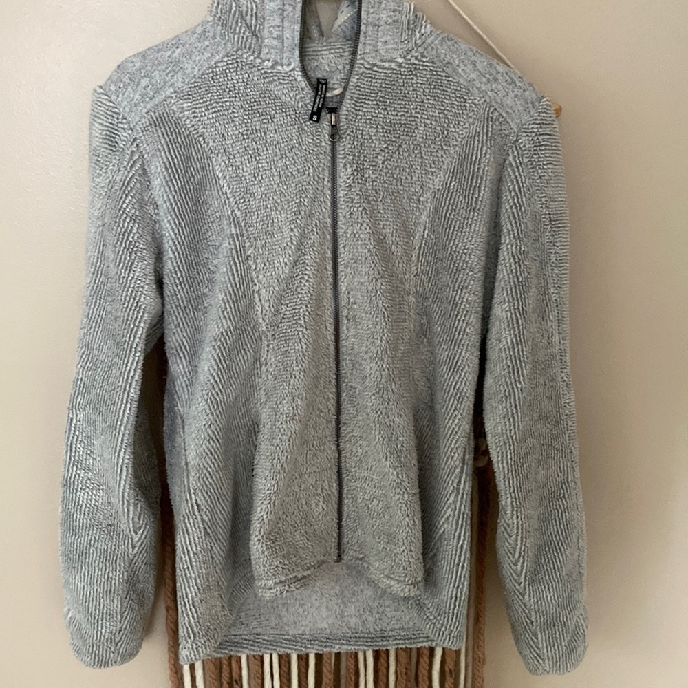 Womens fuzzy hooded jacket